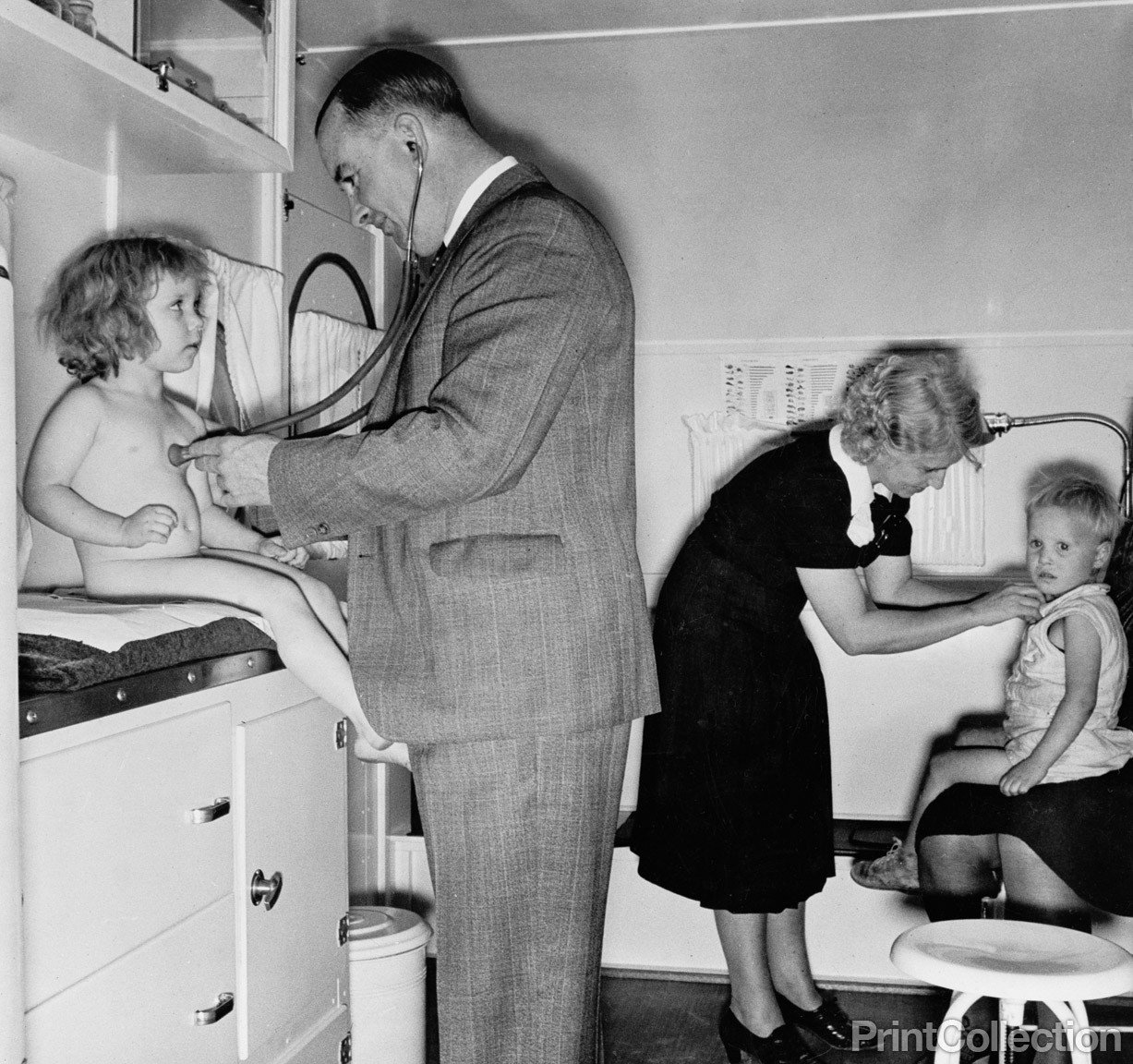 kiddie-doctor-visit-1939.jpeg